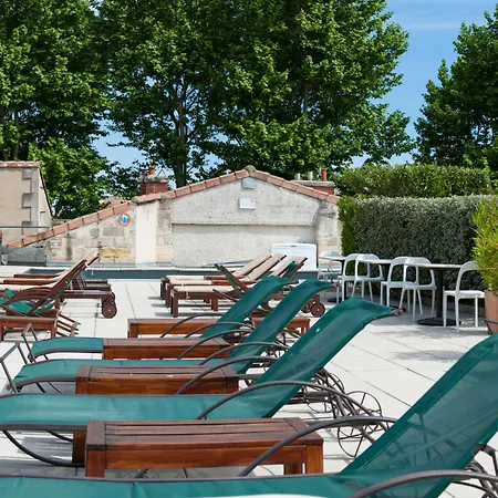 Hotel Cloitre Saint Louis