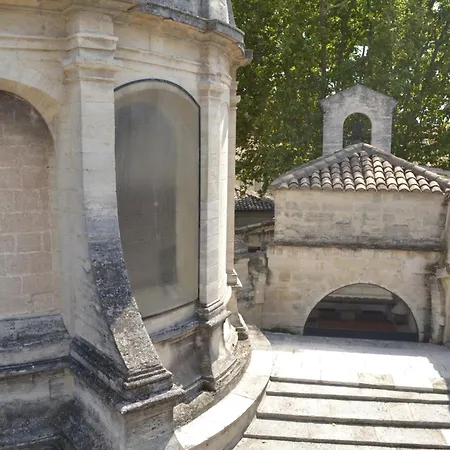 Hotel Cloitre Saint Louis 4*