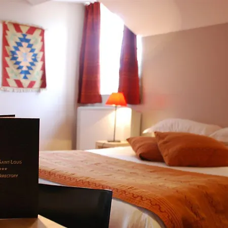Cloitre Saint Louis Hotel