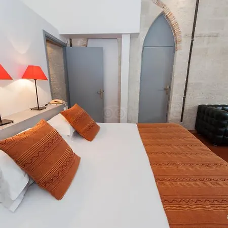 Cloitre Saint Louis 4*